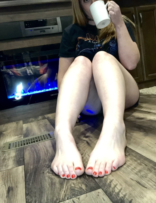 Youtuber Becca aka The Freckled Freak Feet