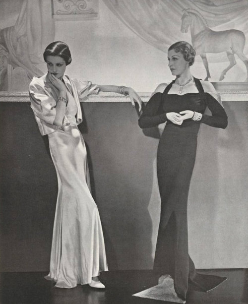 Robes par  Jeanne Lanvin et Mauboussin, 1934.