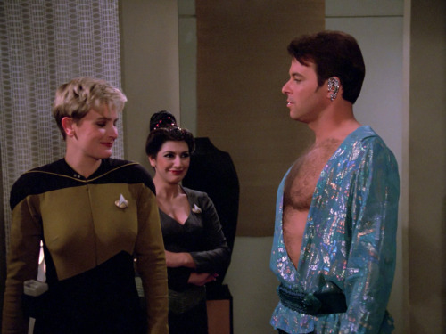 moonblossom:  trickybonmot:  mazarin221b:  redscharlach:  Angel One is a serious contender for the worst Star Trek: TNG episode ever and is packed to the gills with dreadful misogyny and embarrassing stereotypes. On the plus side, it did feature Riker