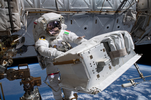 Luca Parmitano Works to Upgrade a Cosmic Particle Detector : European Space Agency astronaut and cur