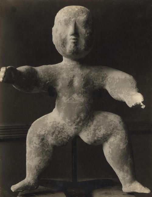 Isamu Noguchi,  Erai Yatcha Hoi (Kintaro), 1931, terra cottaUnknown photographerThe Noguchi Museum A