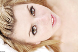 lexibellefan:  More Lexi Belle: http://www.hotlexibelle.com