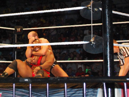 madamemal:  Cesaro vs Big E porn pictures