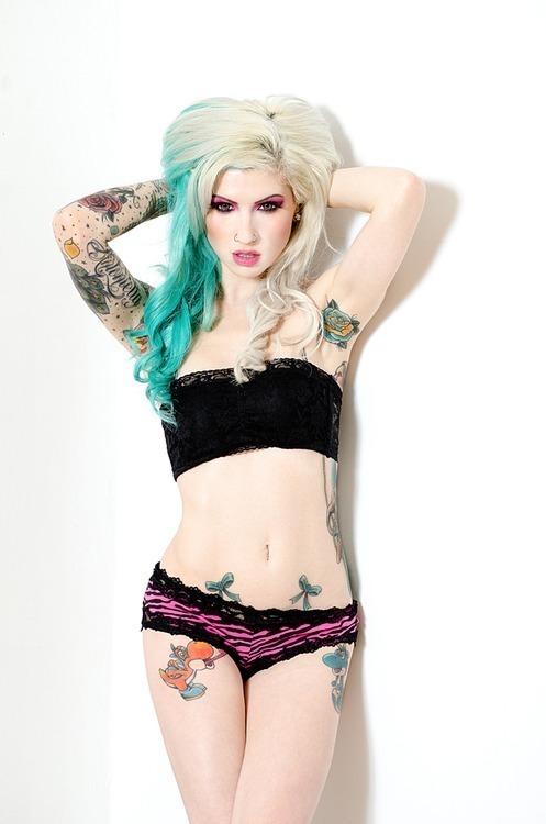 inked-girls-are-among-us:  Inked Girls Are Among Us 