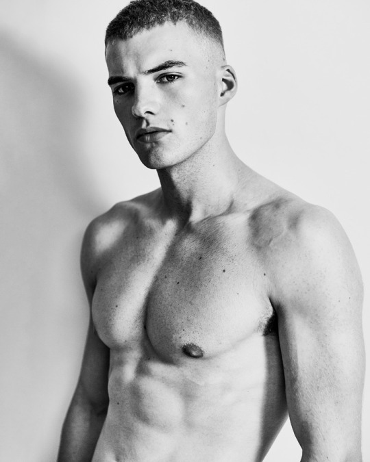 bean167:kristan whewell  Don´t shave