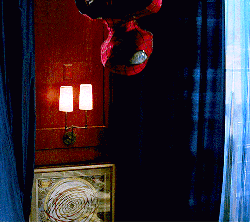 thespidersource:Look up. Think you’re looking for me.The Amazing Spider-Man 2 dir. Marc Webb 