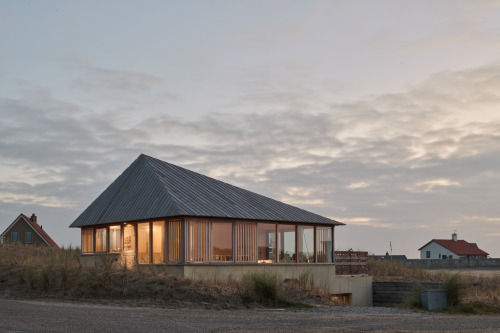 Unknown Architects - House in the dunes, Terschelling 2021. Photos © MWA Hart Nibbrig.