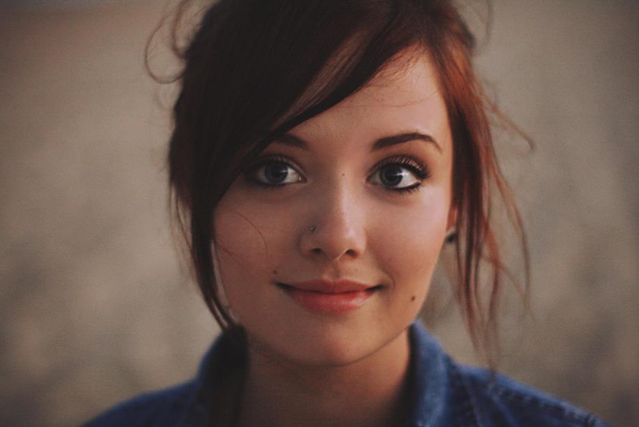 pretty-babez:  Holy mother of Aphrodite! These are some beautiful eyes. http://goo.gl/nXMXpg