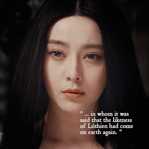 nenuials:“Frodo saw her whom few mortals had yet seen; Arwen, daughter of Elrond, in whom it was sai