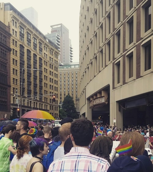 I had a really good weekend! I went to Boston Pride, got to see my cousins, ran (walked agressivly) 