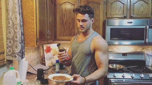 lumbrjax:  Instagram user @alex_vanderlinden http://ift.tt/1oBlALe