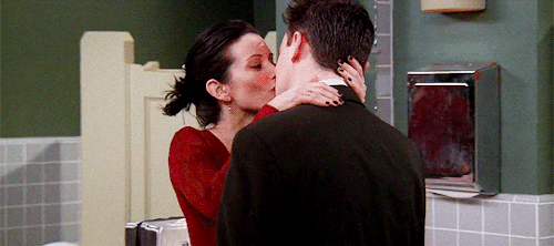 shumbane: Top 50 Ships (as voted by my followers)13: Monica Geller &amp; Chandler Bing (Friends)