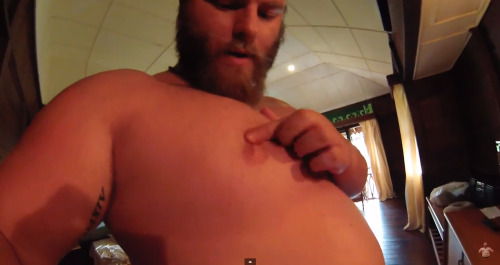 Sim Mo Is Now 130 Kg… Just 13.4 Pounds Shy Of 300.  Seems Like Just Yesterday He Began Posting Videos