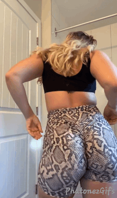 phatonesgifs:Pawg of the Day🍑