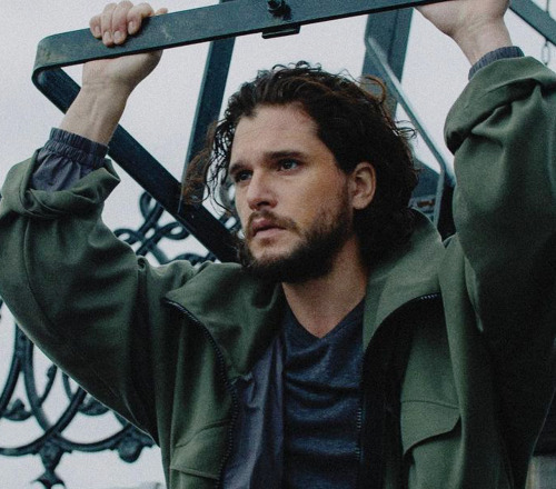 MAXPRESKY: &quot;Shooting Kit Harington on top of Piccadilly Circus for British GQ was a pretty cool
