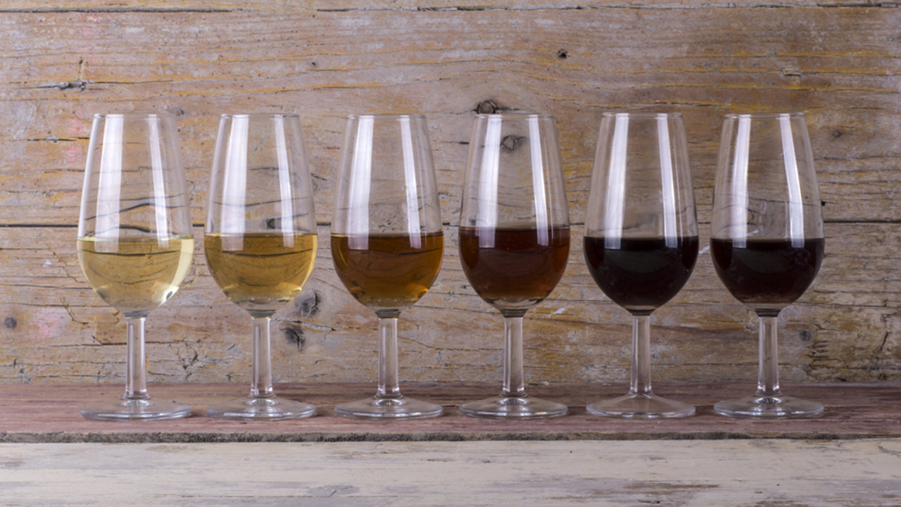 corkshrewd:
“Another cool shot of the vast color spectrum of wine.
”