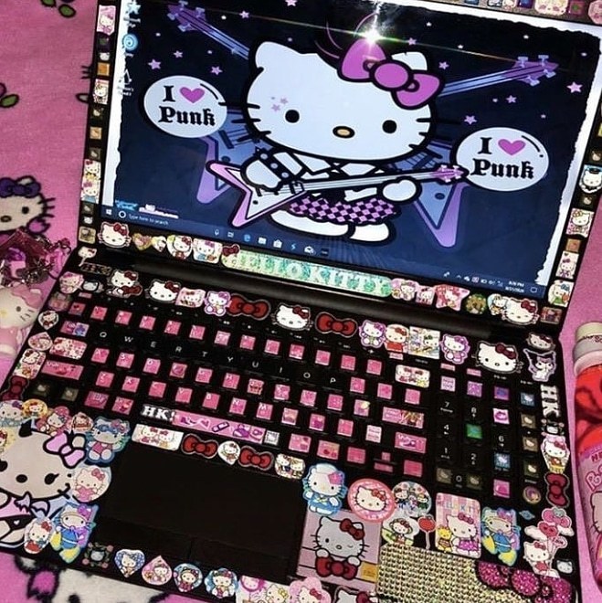 Hello Kitty laptop!