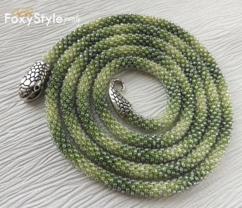 sosuperawesome:Beaded Snake Necklaces and Bracelets, by Foxy Style Jewelry on EtsySee our ‘jewelry’ 