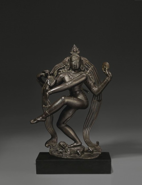 Shiva Gangadhara-Nataraja, early chola art.