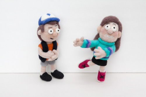 elementalsight: Mystery Twins Needle felted Mabel and Dipper Pines.  6 inches tall each, fully 