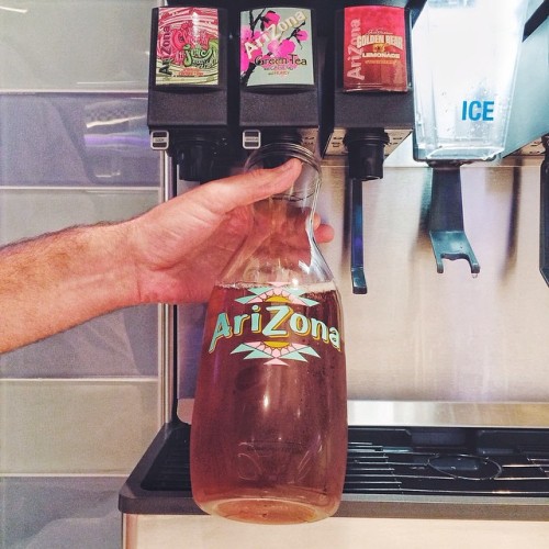 arizona drink plastic bottle
