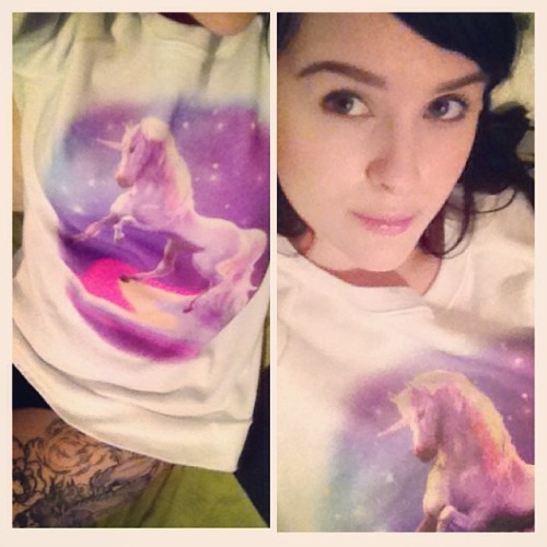 pharoahhh:  I don’t know I I could have lived with myself had I not accepted something so beautiful as this unicorn pullover into my life. 💖💜👑 #alwaysbeaunicorn #new #sgselfie #sgcanada #tattootuesday #girlswithtattoos #suicidegirls 