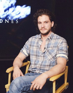 gameofthronesdaily:  Kit Harington at SDCC