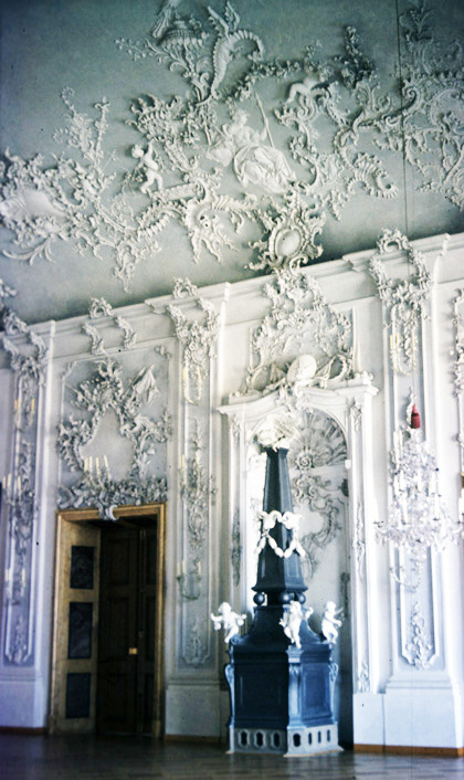 weeberry:Rococo wonders: White Hall of WurzburgThere is a Baroque palace in Wurzburg, Germany, that 