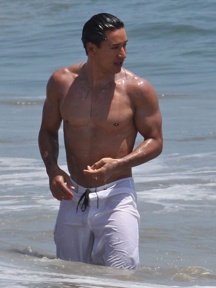 Porn photo hotfamous-men:  Mario Lopez