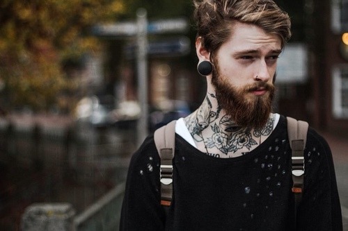 s-olit-ario:  .
