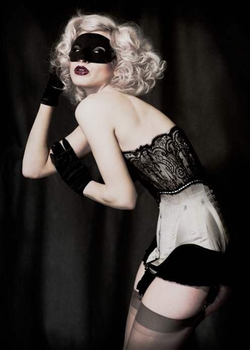 corset-fetish:  CorsetsCorsets on Twitter