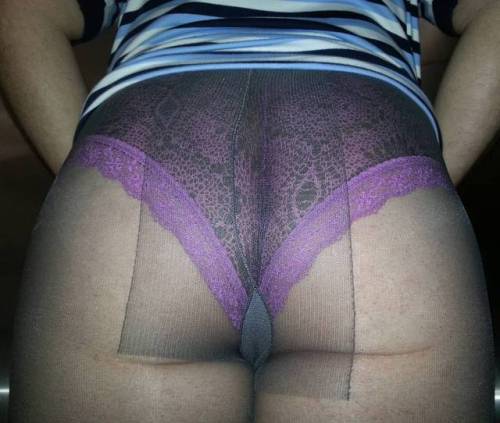 More of my #butt #bigbutt #girlybutt #bubblebutt #booty in #sheer #sheers #sheerpantyhose #pantyhose