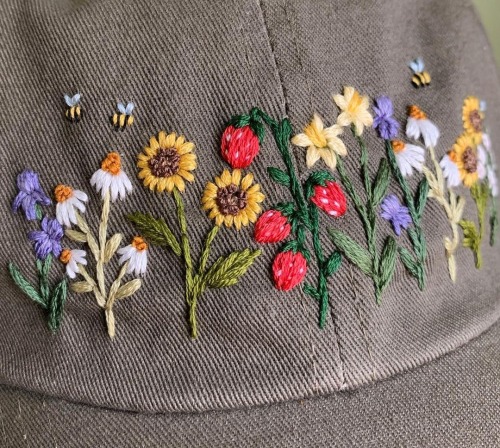 Custom Embroidery / Patterns And Kits