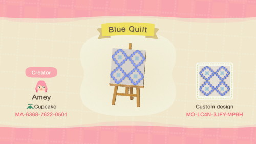 Here is a blue quilt for you to use as a patter for your sheets or on the ground to have a picnic :)