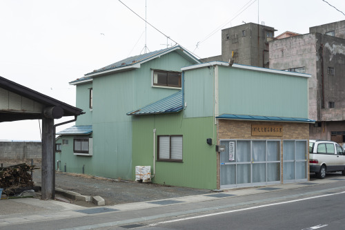 Same. Hachinohe City in Aomori Prefecture八戸市鮫（青森県）MASATOSHI SAKAMOTO : PHOTOGRAPHS