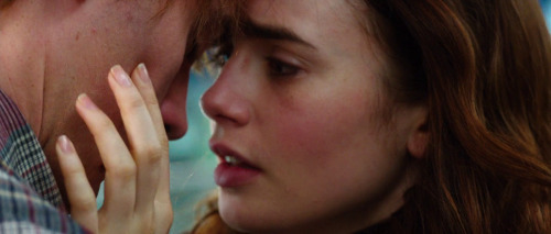 flinchings:Love, Rosie (2014),Director: Christian Ditter