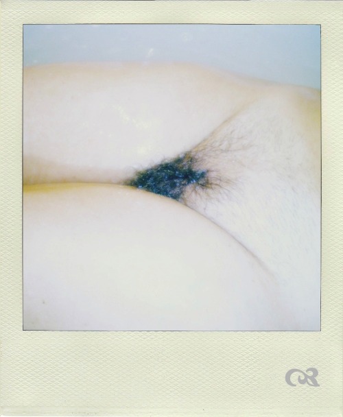 lovelovelovelove666:  sunshine in the bathroom - desiderius   …a really gorgeous submission ; thanks