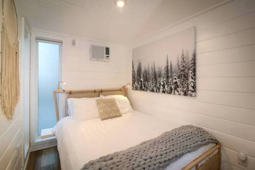 dreamhousetogo:A Slice of Heaven Tiny House