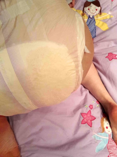 Do you think my diaper needs to be changed?I’m porn pictures