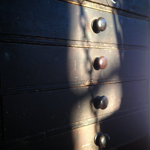 society-of-the-spectacle:  Another chest if tool drawers came in today. Bank of Five #industrial #interiors #antique #brocante #1900s #edwardian #original #paint