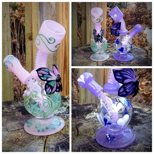 drdrewsextraxs:  Collabs by: Natey Bizkind X Lyric Entitled: “Whimsical Lil’ Zippies” (source: @nateylove on Instagram)  