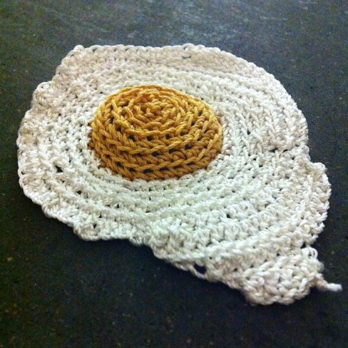 coknit: Yep, there’s some more crochet egg magic. Send me photos of things to knit, it’s for my MA p