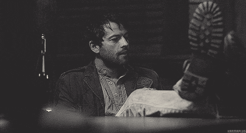 holyfrackles:  deancasotp:   I never realized how hurt Cas looks when Dean says that.