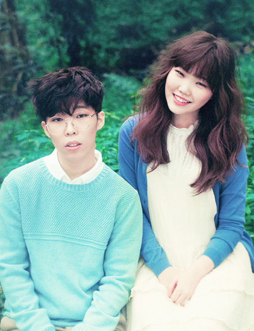 yghigh:  AKdong MUsician 