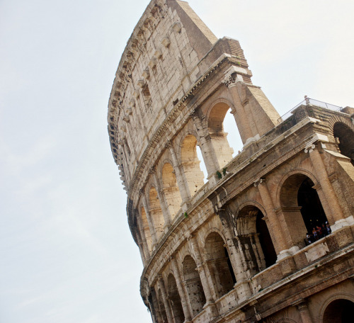 mostlyitaly:Colosseum Facade by Felix van de Gein on Flickr.