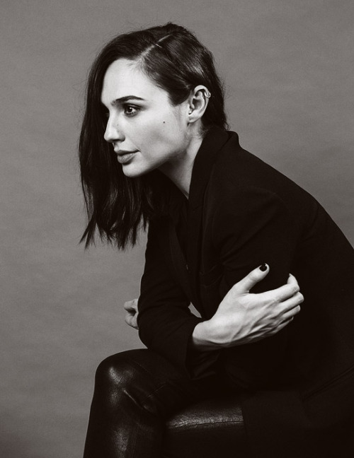 galgadotsource: Gal Gadot©Elizabeth Weinberg // The New York Times