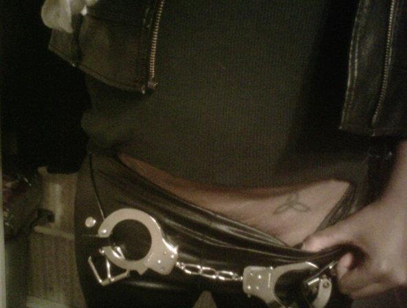 blaquexswan:  This is me… a 28 year old, darkly inclined, american, transboy POC. 