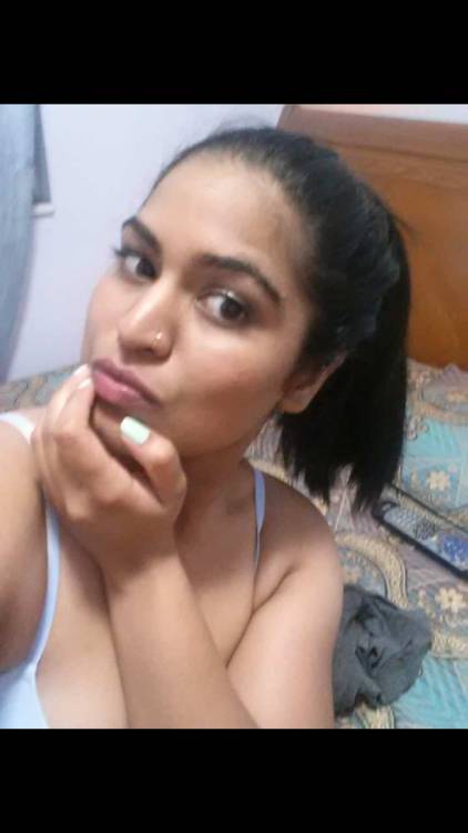 yournudeindians:  Wow, she has got amazing assets. Indians are so sexy.Follow me on twitter Sakshi Sharma @SakshiPicsFollow @YourNudeIndians for the most hot pics of indian pretties.