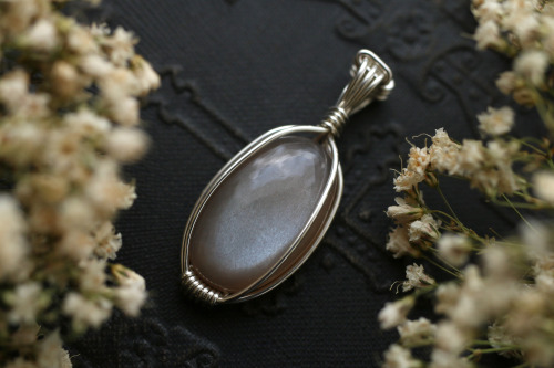 New moonstone pendants with sterling silver handmade my me.Available at my Etsy Shop - Sedna 90377