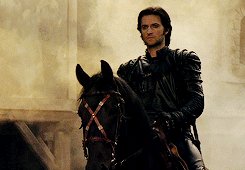 lotsofchocolateicecream: 2x10 aka where Guy is the hero of the day